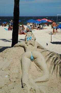 Public Photo of Bonequinha