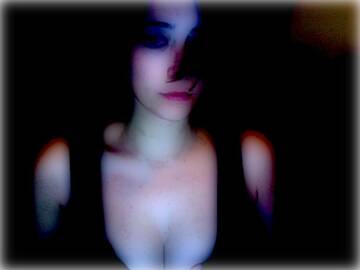 Public Photo of petite_seduction